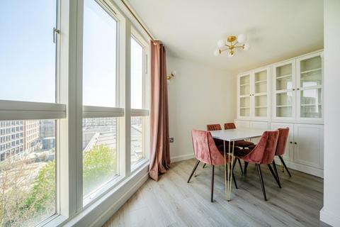 1 bedroom flat for sale, Water Garden Square, Canada Water, London, SE16