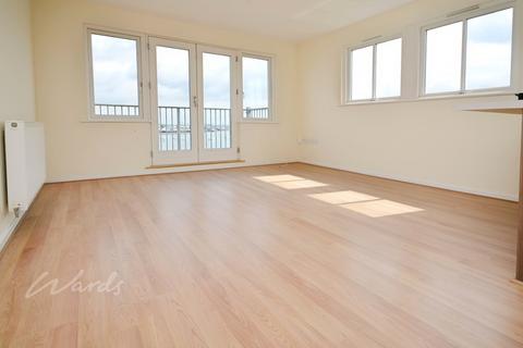 2 bedroom apartment to rent, Rivermead St. Marys Island ME4