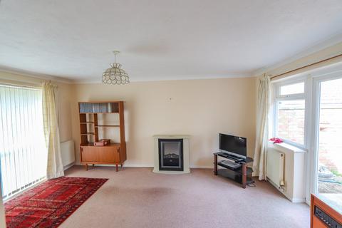 2 bedroom bungalow for sale, Norman Close, Battle, TN33