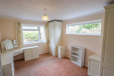 2 bedroom bungalow for sale, Norman Close, Battle, TN33