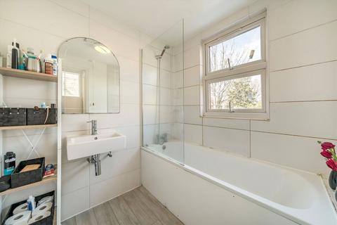 1 bedroom flat for sale, Landor Road, London SW9