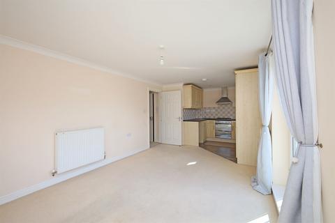 1 bedroom flat for sale, St Thomas Drive, PE21