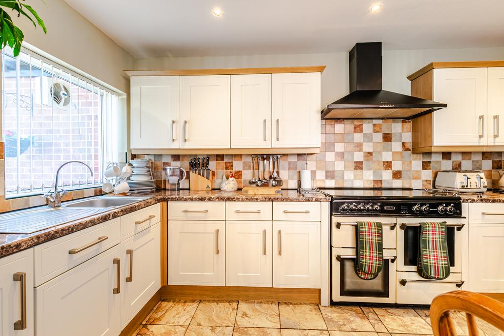 Kitchen2