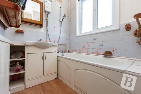 3 bedroom semi-detached house for sale, Kimberley Avenue, Romford, RM7