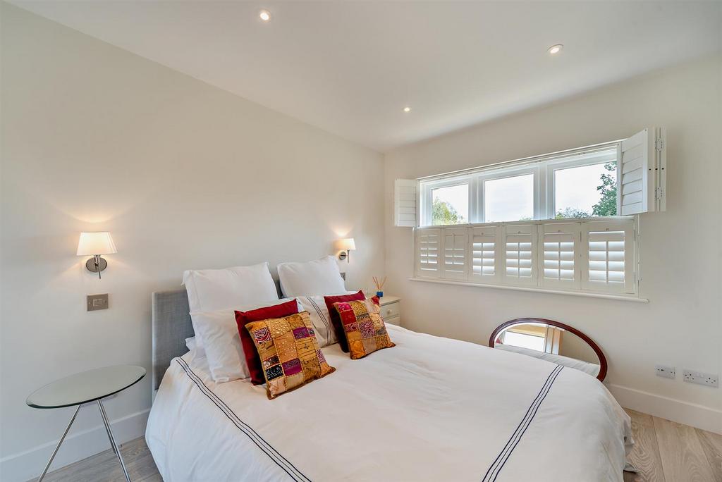 8616641-interior12-800.jpg