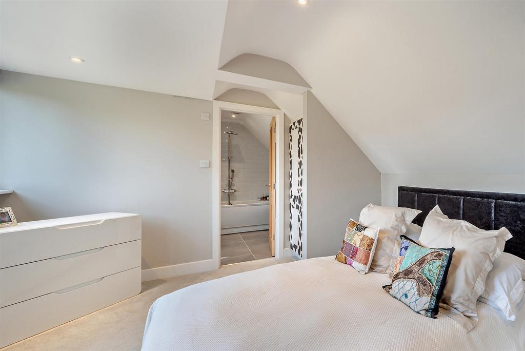 8616641-interior20-800.jpg