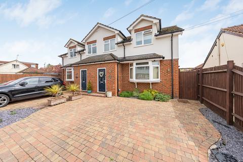 3 bedroom semi-detached house for sale, Ashford TW15