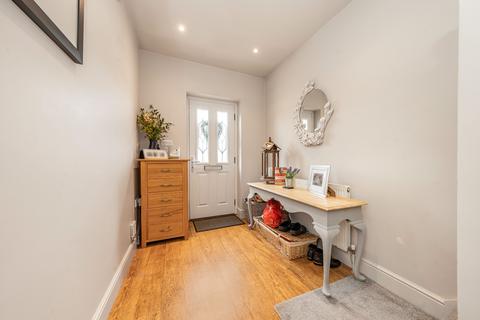 3 bedroom semi-detached house for sale, Ashford TW15