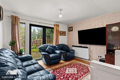 14 Brickcroft Hoppit, Harlow, CM17 9FJ