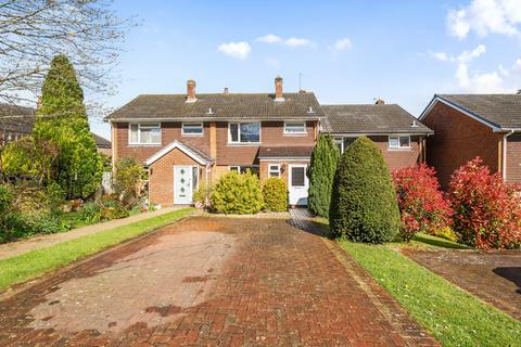 12 Upton Grey Close, Winchester, SO22 6NE