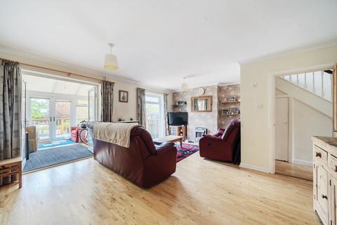 12 Upton Grey Close, Winchester, SO22 6NE