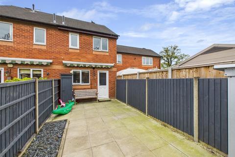 2 bedroom terraced house for sale, Sandpiper Close, Worcester, Worcestershire, WR5
