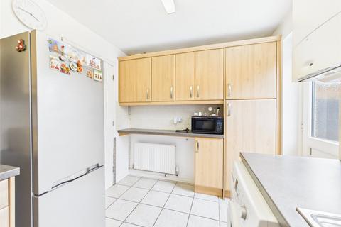 2 bedroom terraced house for sale, Sandpiper Close, Worcester, Worcestershire, WR5