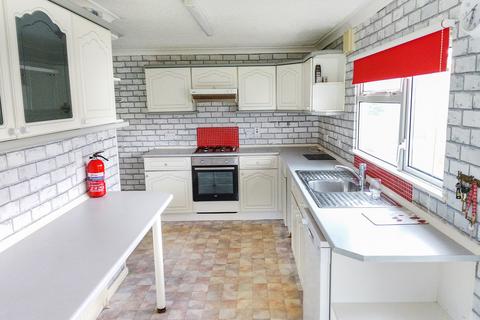 2 bedroom park home for sale, Bradenstoke, Wiltshire, SN15