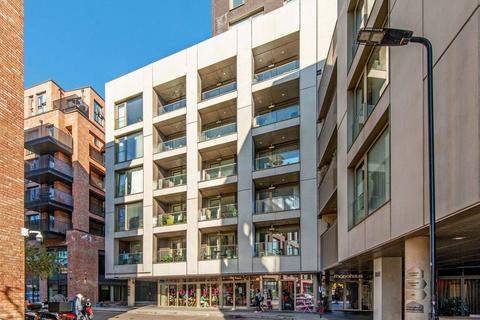 1 bedroom flat to rent, Helmsley Street, London E8
