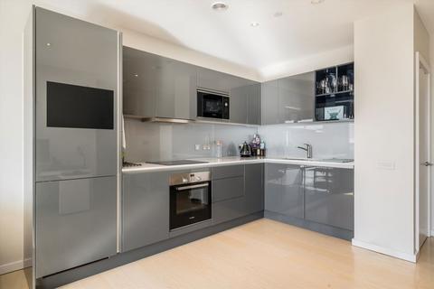 1 bedroom flat to rent, Glasshouse Gardens, London E20