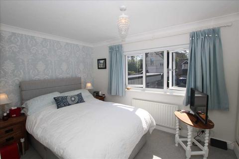 1, Oak Cottage Headley Road, Grayshott, Hindhead, GU26 6TZ