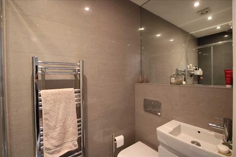 2, Hillside Tilford Road, Hindhead, GU26 6RD