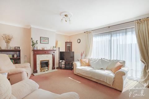 3 bedroom link detached house for sale, High Road, Epping CM16