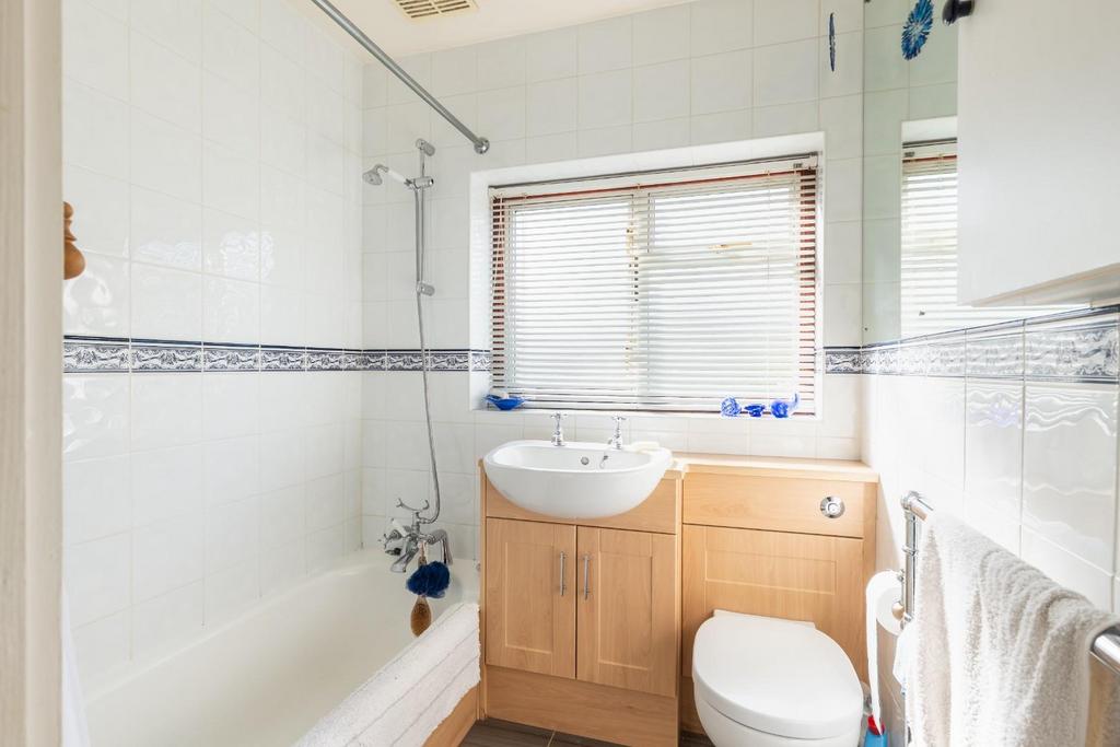 BATHROOMS-2.jpg
