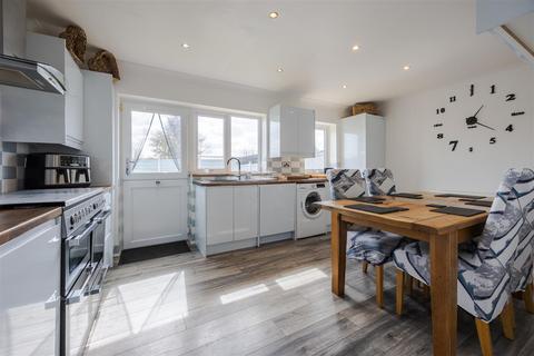 undefined, Hayton Close, Winterton