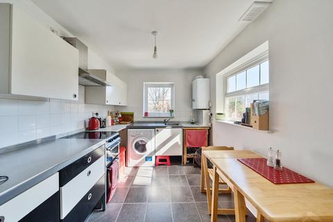 1 bedroom apartment for sale, Old Kent Road, London
