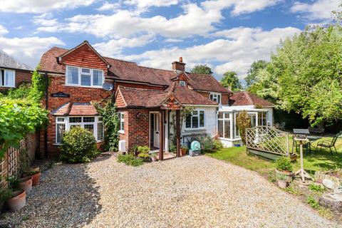 3 bedroom detached house for sale, The Common, Chipperfield, WD4