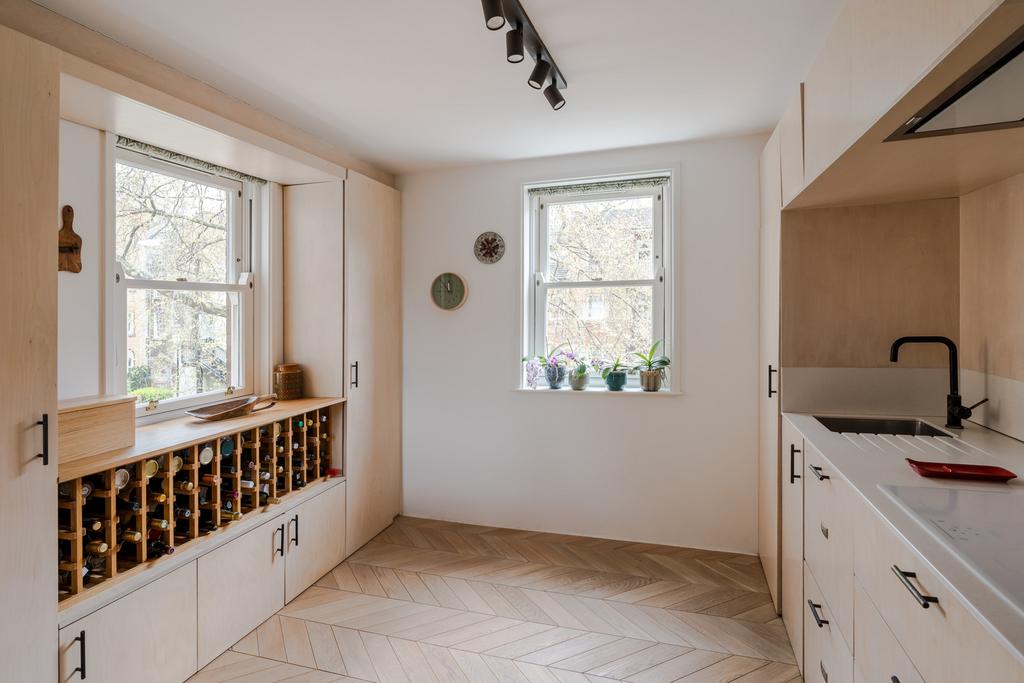275861 - Flat B, 13 Clerkenwell Close-26.jpg