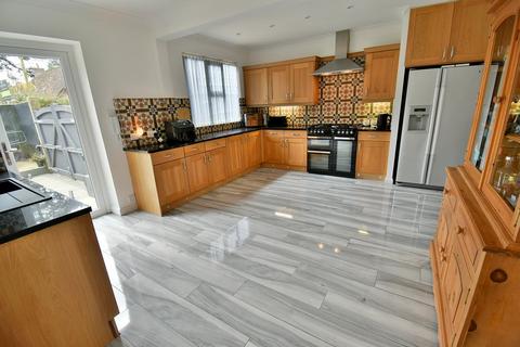 6 bedroom detached house for sale, Golf Links Road, Ferndown, BH22