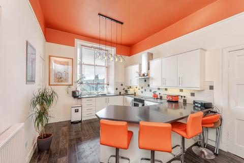 163/8 Bruntsfield Place, Edinburgh, EH10 4DG