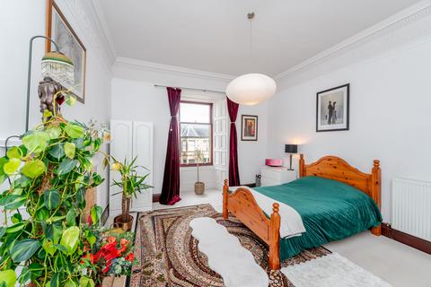 163/8 Bruntsfield Place, Edinburgh, EH10 4DG