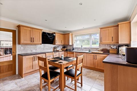 3 bedroom detached bungalow for sale, Monkton Court Lane, Eythorne, Dover, CT15