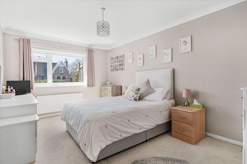 Flat 4, Caton Court, 4 Beckenham Grove, Bromley, BR2 0JU