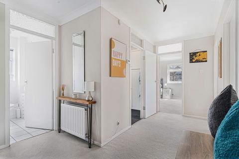Flat 4, Caton Court, 4 Beckenham Grove, Bromley, BR2 0JU
