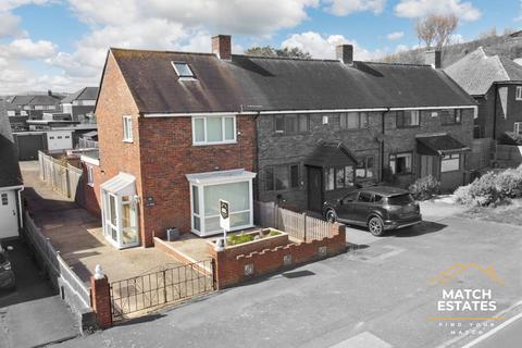 1 bedroom end of terrace house for sale, Wear Bay Road, Folkestone CT19
