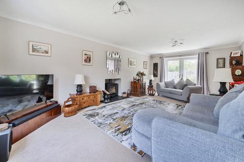 4 bedroom detached house for sale, Fairwater Drive, New Haw, KT15