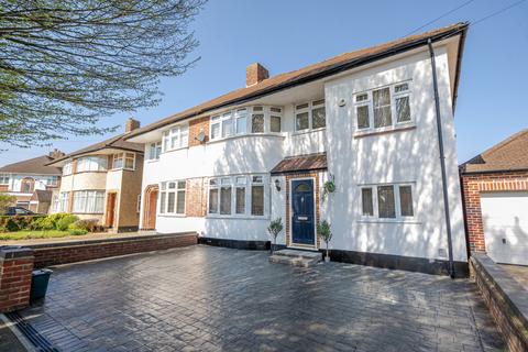 4 Ferncroft Avenue, Ruislip, HA4 9JD