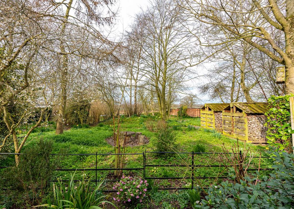 Park View-garden7.jpg