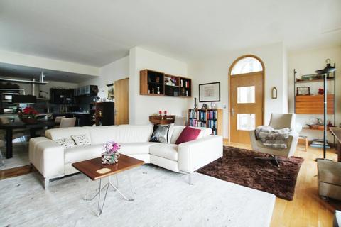 2 bedroom apartment to rent, Salts Mill Road, West Yorkshire, Shipley, BD17