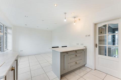 4 Meynell Drive, Leigh, WN7 3JR