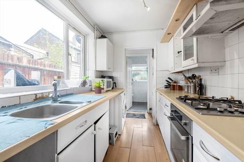 2 bedroom detached house for sale, Chapel Road, Hounslow TW3