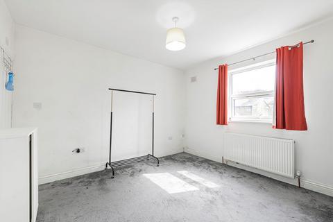 28 Chapel Road, Hounslow, TW3 1UL