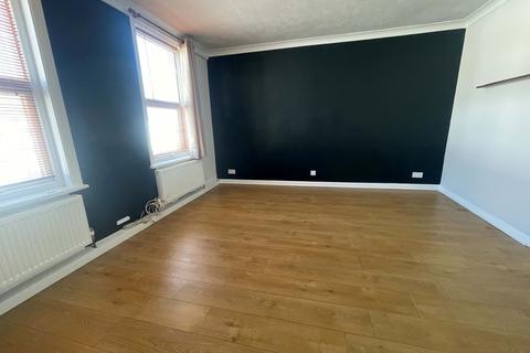 1 bedroom flat to rent, Ashford Road, Eastbourne BN21