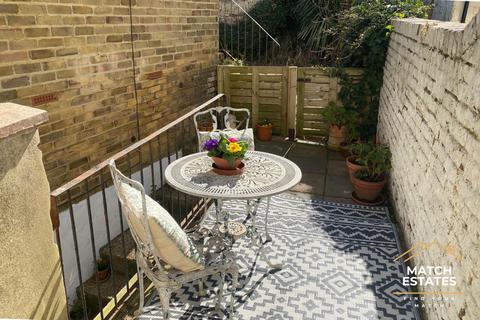 1 bedroom flat for sale, Fort Crescent, Margate CT9