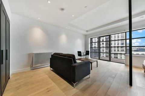 Studio to rent, Kent Building, London City Island, London, E14