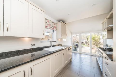 41 Haliburton Road, Twickenham, TW1 1PD