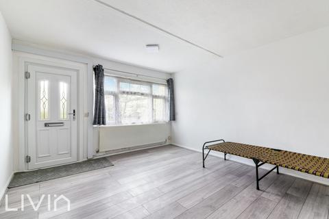 32 Renown Close, Croydon, CR0 3SZ