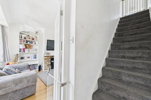 94 Buckhurst Avenue, Carshalton, SM5 1PF