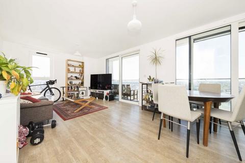 2 bedroom flat to rent, Dalston Square, London E8