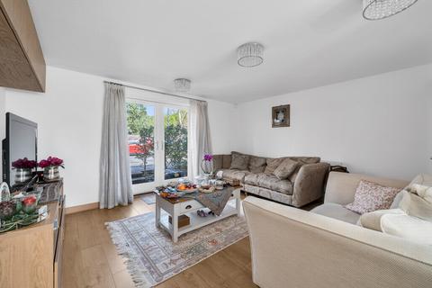 414 Westmount Road, Eltham, London, SE9 1AF